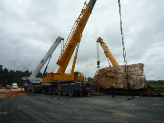 印尼芝拉扎電廠百萬主體工程正式開吊