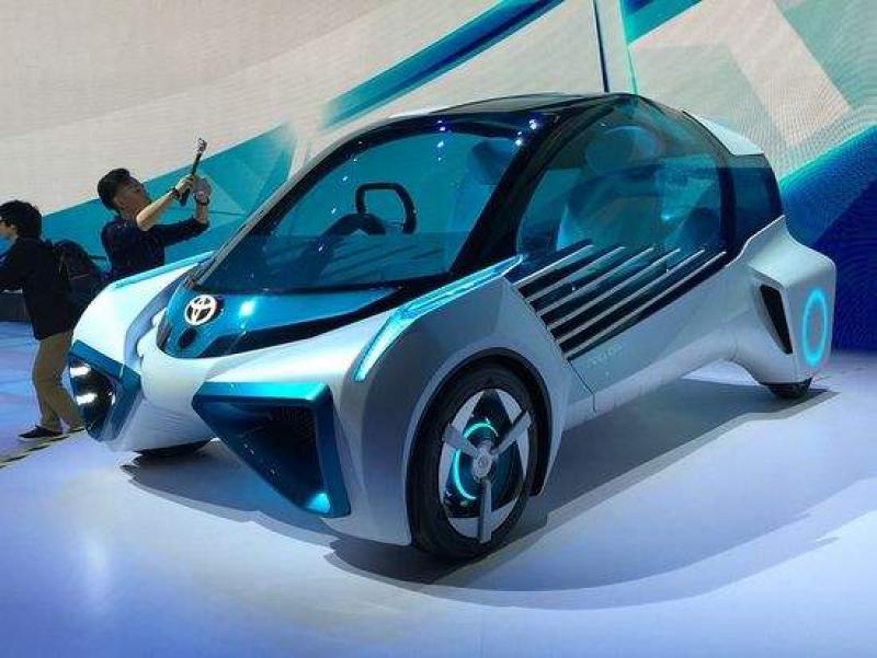 嚴控新增燃油車產能 推動新能源汽車有序發展