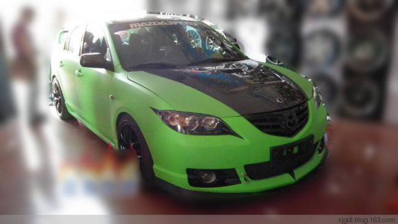 新能源汽車產(chǎn)業(yè)鏈“綠”意盎然