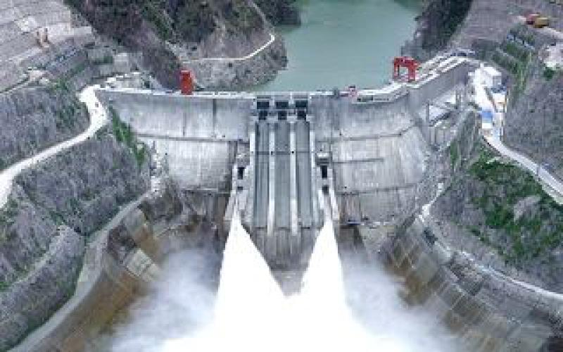 華能黃登水電站首臺(tái)機(jī)組投產(chǎn)發(fā)電