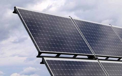 黑山8家公司購買了招標(biāo)文件，計(jì)劃在Mo?ura上安裝太陽能發(fā)電廠