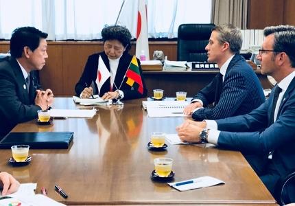 能源部長訪問東京的重點：可再生能源，Ignalina核電廠退役和能源安全