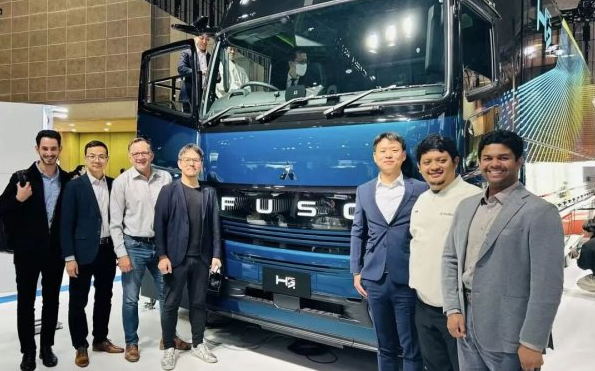 三菱扶桑推出液氫燃料電池重卡商用車