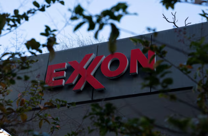 Chandra Asri獲KKR融資收購(gòu)埃克森美孚新加坡加油站網(wǎng)絡(luò)